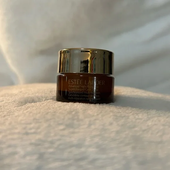 Estée Lauder Advanced Night Repair Eye Supercharged Gel-Crème .17oz Trial Size - Picture 13 of 13